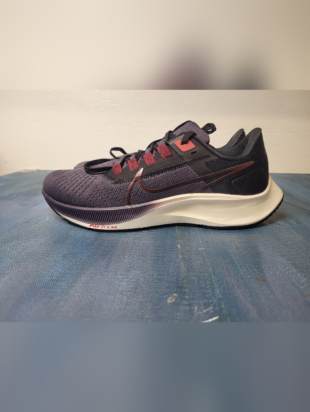 Women's Nike Air Zoom Pegasus 38 Shoes Size 9.5 New